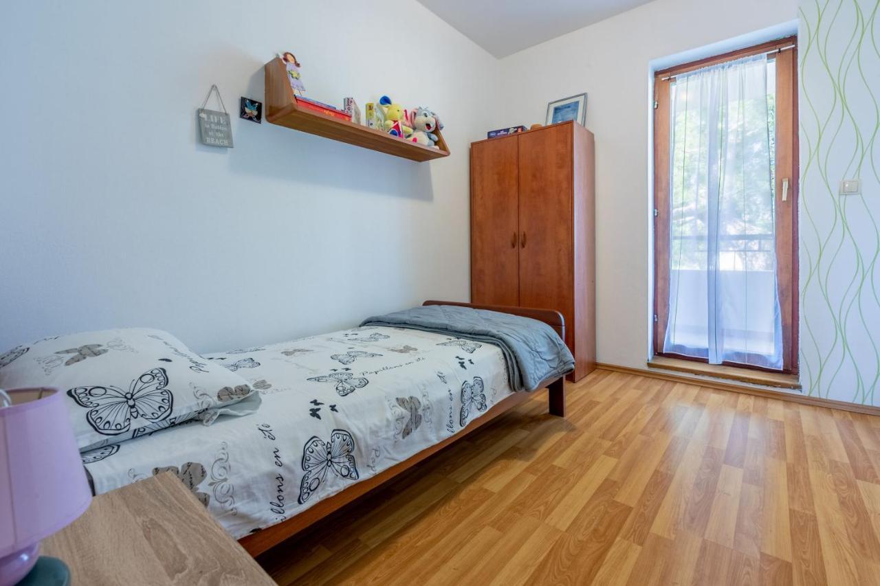 Apartments Armando Fazana Luaran gambar